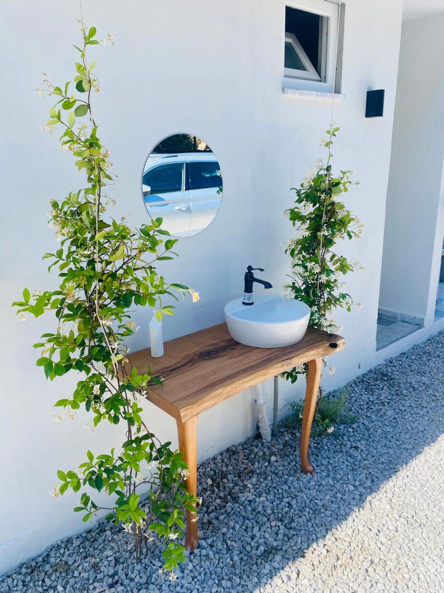 Airport Blue Eye Apartment Dalaman Best Location Also Suitable For Day Rentals Ideal For Air Travelers, 5 Km Close To Airport Exteriör bild